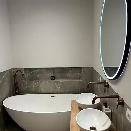 Unique Ground-floor With Beautiful Garden In דירה אמסטרדם